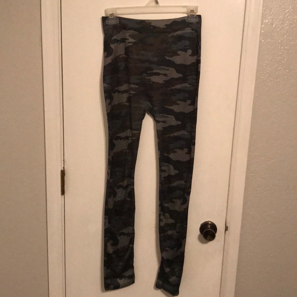 Rue21 Camouflage Leggings